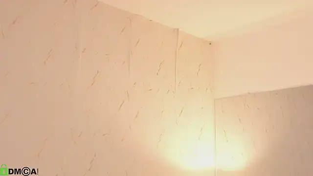 ava_blue (F young) - FUCK PUSSY + BIG SQUIRT IN TICKET SHOW