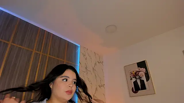 IsabellaAllen webcam