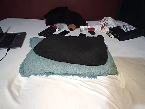 Heaven_sent77 webcam