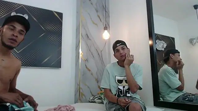 JordanAndAndrew webcam