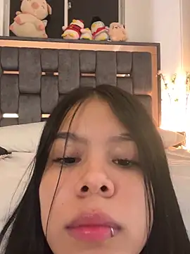 Webcam Model (Jay_wlls)  is live.Free join now!