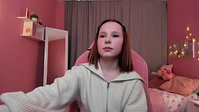 Haya_Harareet webcam