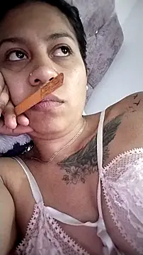 Tiphanydirty3 webcam