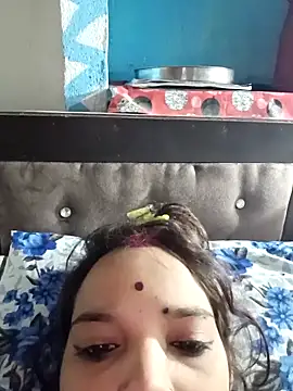 Webcam Model (Bebby_-Doll)  is live.Free join now!