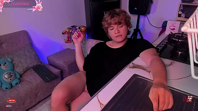 adam_angelssss webcam