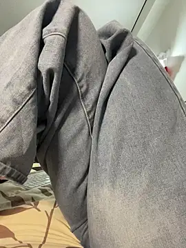 curlylara (G young) - :)