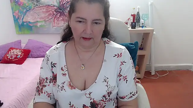 leonela_69 webcam