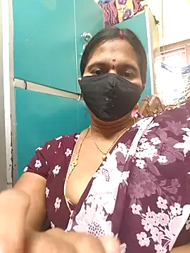 hot-telugu-queen webcam