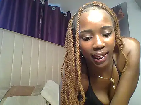 bliss_amber - Bliss_amber's free webcam