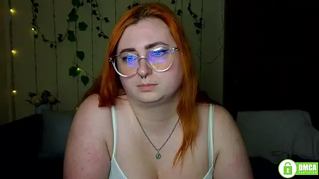 Alicia_love00 webcam