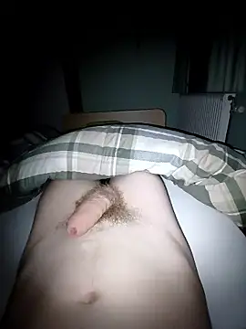 Knuffelbeertje20 webcam