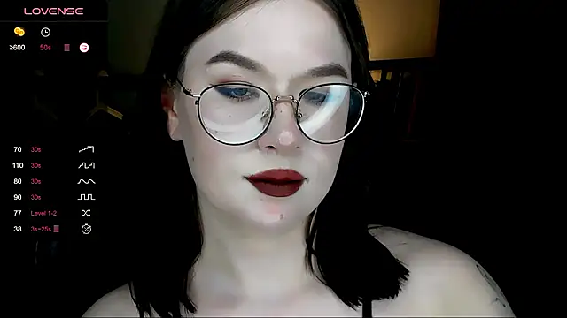 MyNameIsLilith webcam