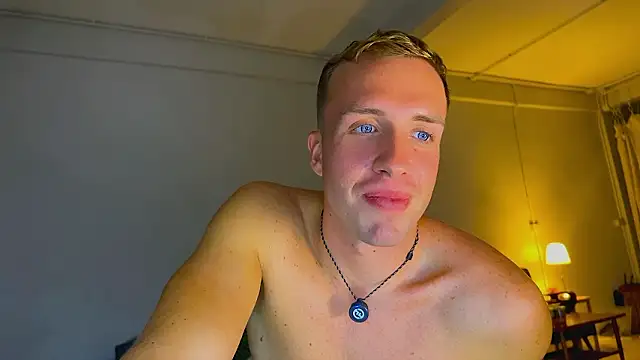 tommy_cumfinger webcam