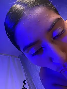 Preview of valentinne_z