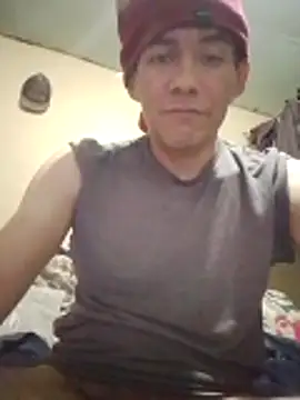 Cloud0nMycock webcam