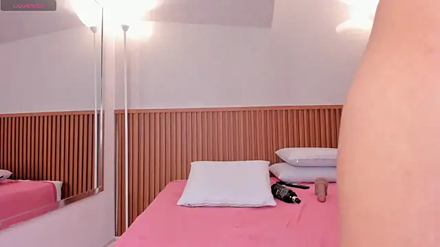 nicol_giraldoo webcam