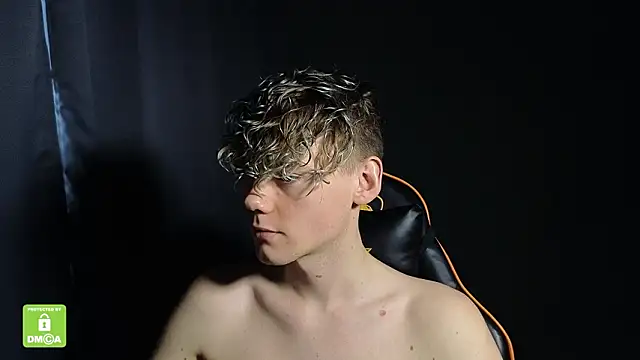 keytaro (M twink) - naked cum