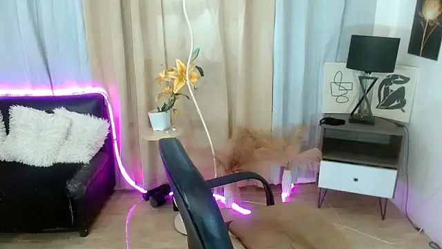 FuckingDolls69 webcam