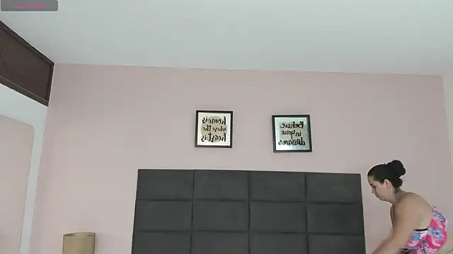 MadisonJenner webcam