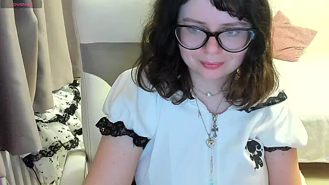 MilisaSweet777 webcam