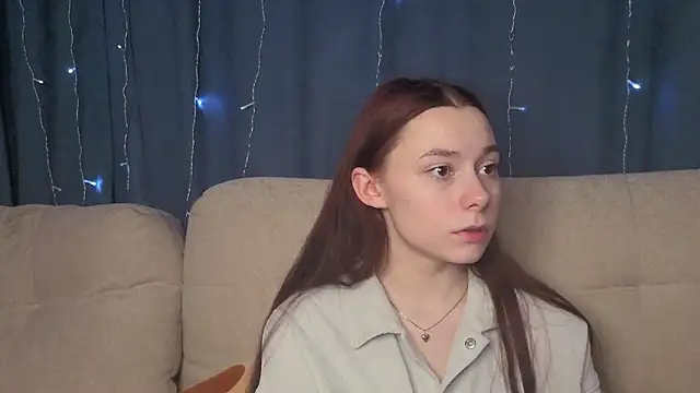 CoraleeVannatten webcam