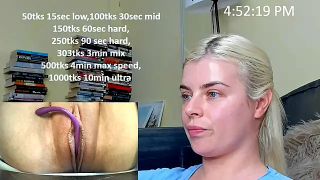 queenofthenighttt webcam