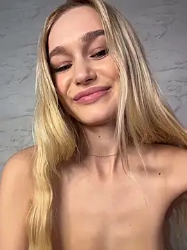 KristinaDanes webcam