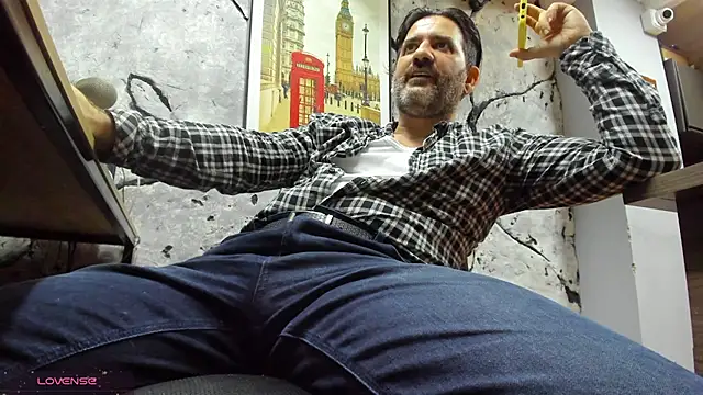 Maxi_thebig_daddy webcam