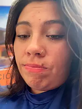 liz-06_ - LIZ-06_'s free webcam