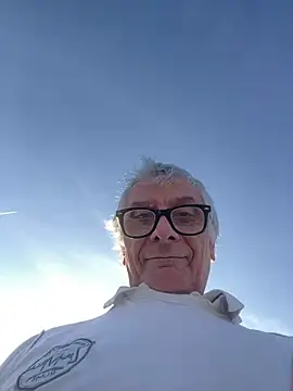 4n4l1zz4m1 (Ask my age) - Cum in beach/sborrata in spiaggia