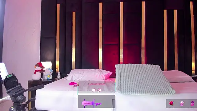 nyveth (F young) - Spank So Hard My Ass  + Control Domi x3m