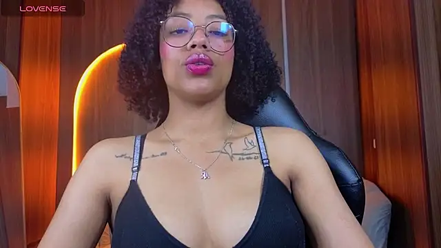 Violeth_b webcam