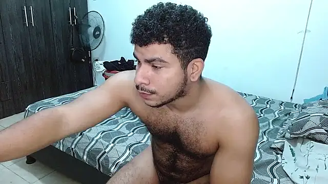 Javier_Hot27_ webcam