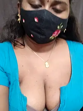 Tanuja-Sexy