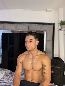 MR_MUSCLE webcam