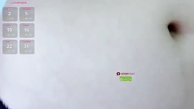 808dass (F young) - 小狗趴口交肉棒