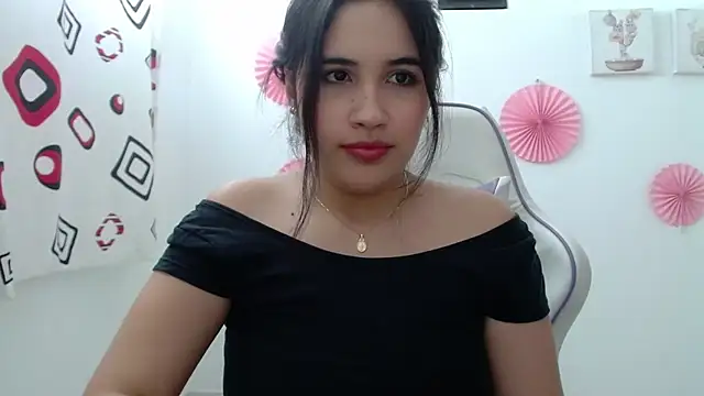 inocentheaven1 - InocentHeaven1's free webcam - UK Sex Cams