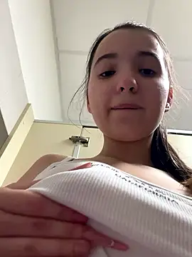 outsidermuse (F young) - Droll over big boobs