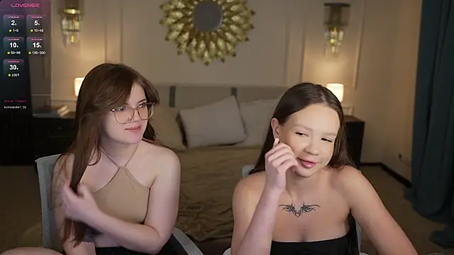 Claire_Dreams webcam