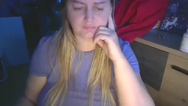 meliss_official9 (F milf) - oil tits