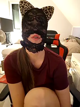 naughtycatgirl (F milf) - LT surprise Vid/TWERK for you