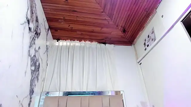 dafne_queenn - Dafne_queenn's free webcam - UK Sex Cams