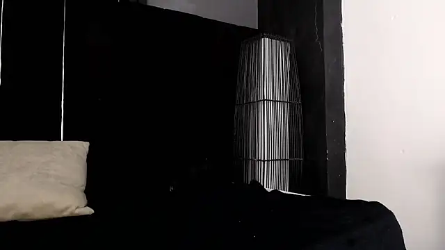 smoothalpha_ (M twink) - My firts show cum