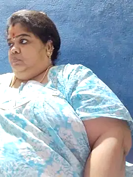 tamilthanushri webcam