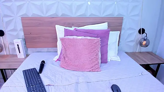 Stacey_white_ webcam