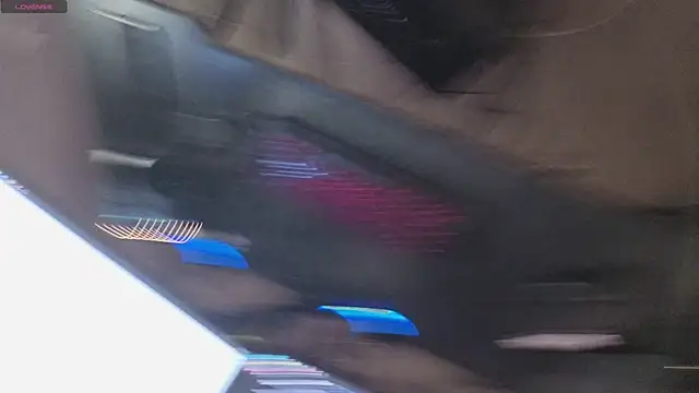 ellen_and_danny webcam