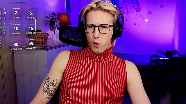 markuswilder - MarkusWilder's free webcam - UK Sex Cams