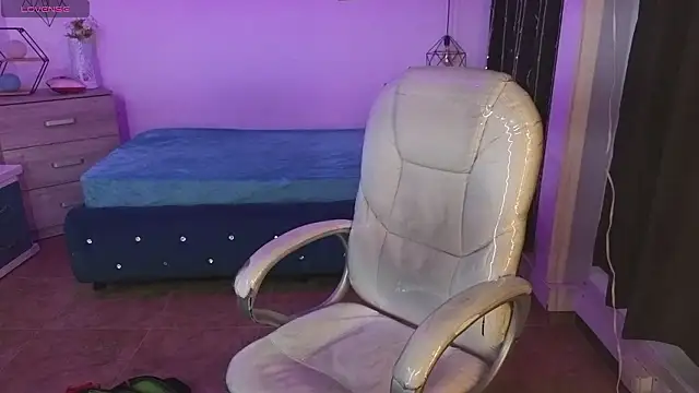 Kendry_fox420_ webcam