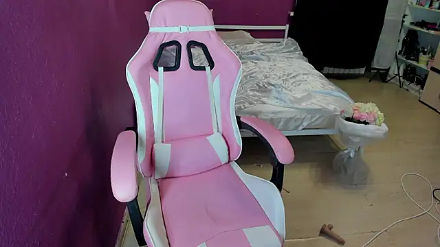 lika8234 - Lika8234's free webcam