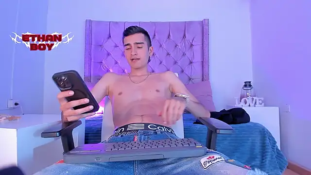 Ethan_Boy_ webcam